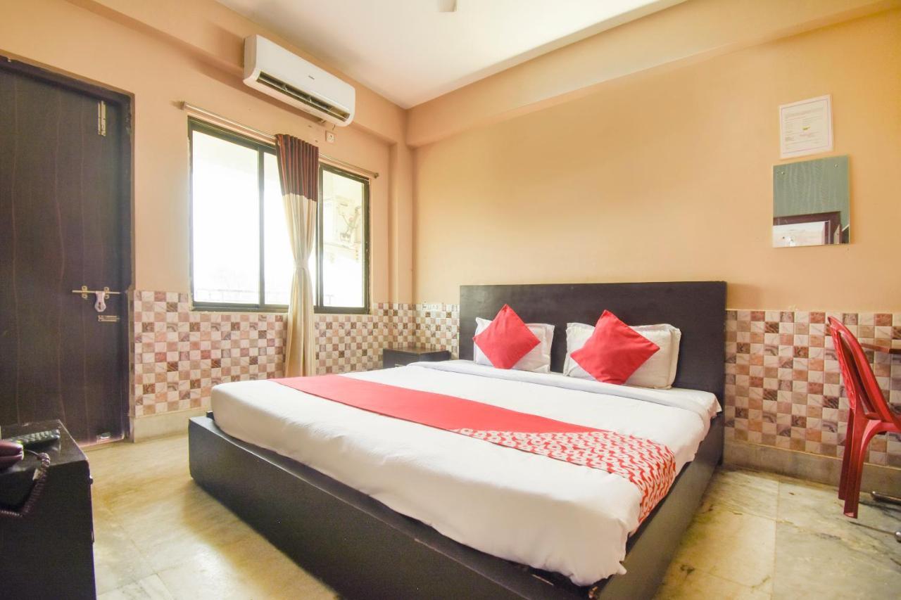 Hôtel Oyo Flagship 72260 Seema International à Gauripur Extérieur photo